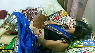 Indian Bengali innocent teen luckly fucking hot and up-to-date milf aunty.. But suddenly his ramrod gone normal!!! What afterwards